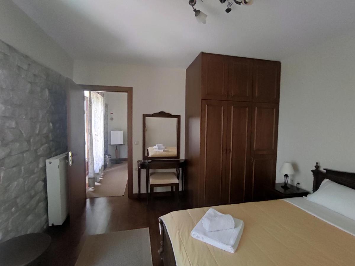 Meterizi Guesthouse Varvíca Kültér fotó